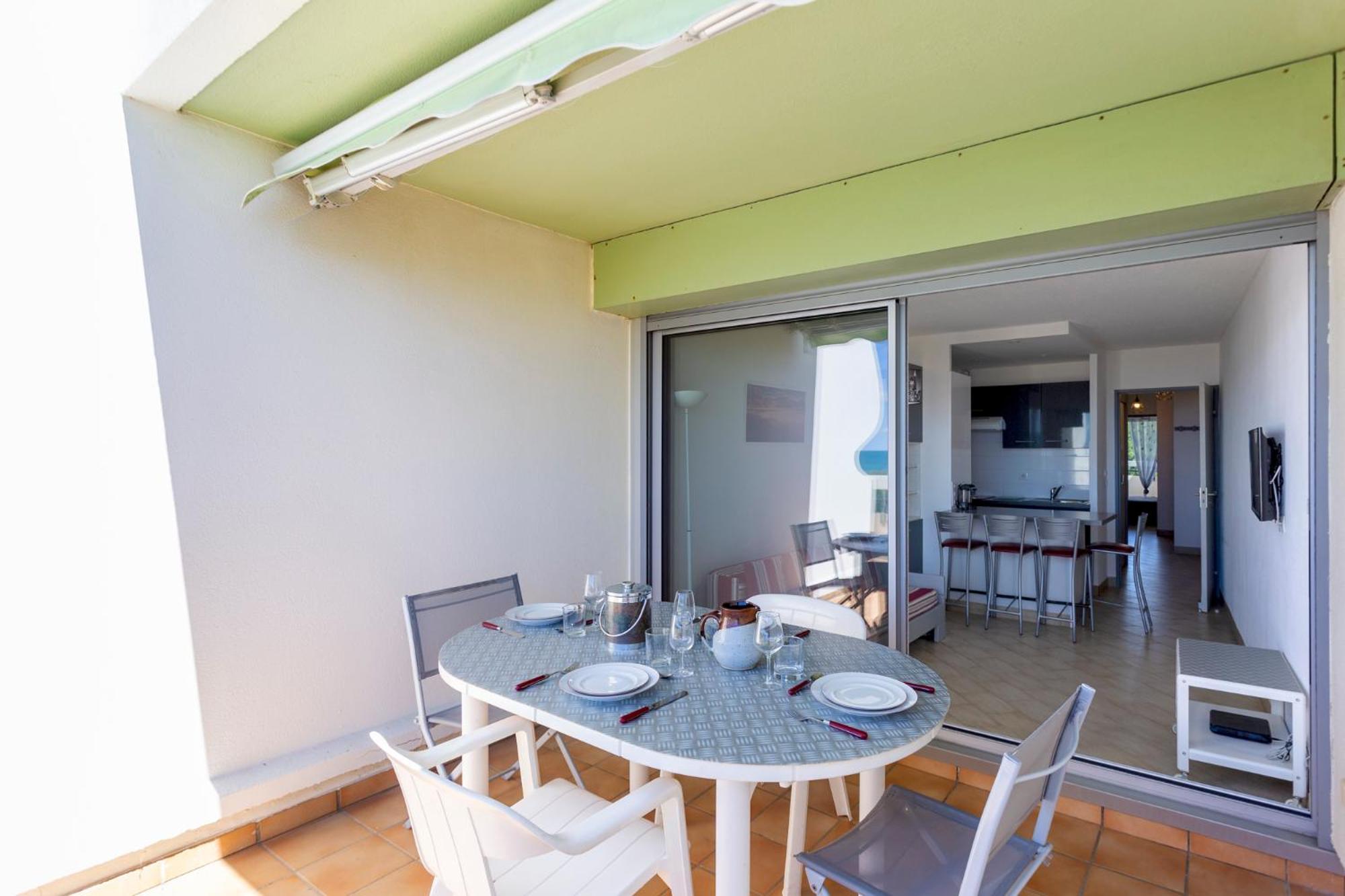 Chez Fabienne - Superbe Appartement Avec Vue Sur La Mer Et Parking La Grande Motte Exteriör bild
