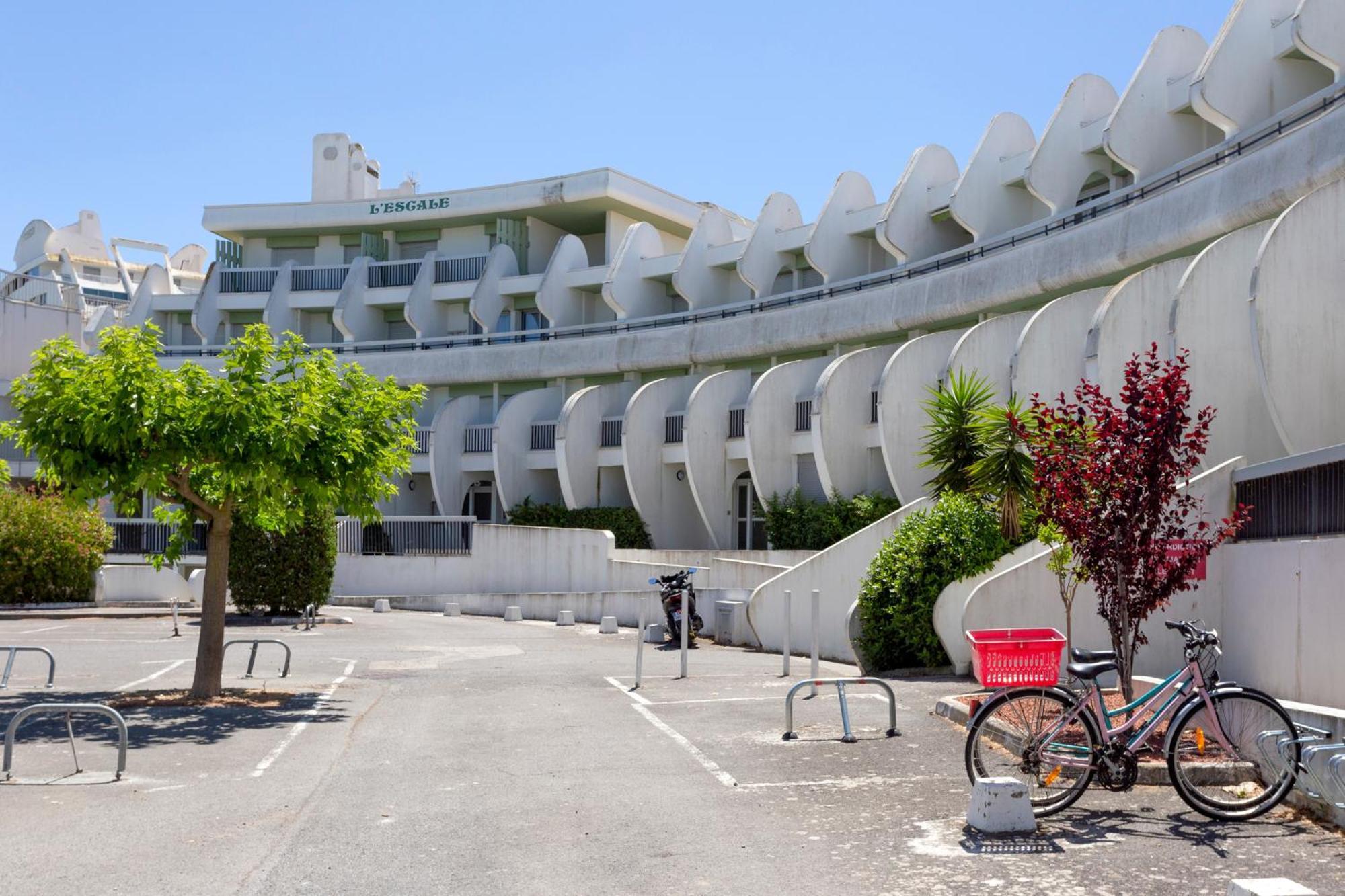 Chez Fabienne - Superbe Appartement Avec Vue Sur La Mer Et Parking La Grande Motte Exteriör bild